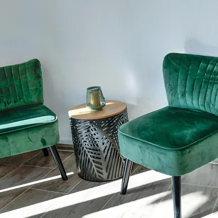 Big 3 Bedrooms At Ground Floor *