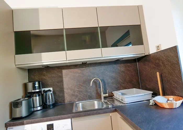 Big 3 Bedrooms At Ground Floor