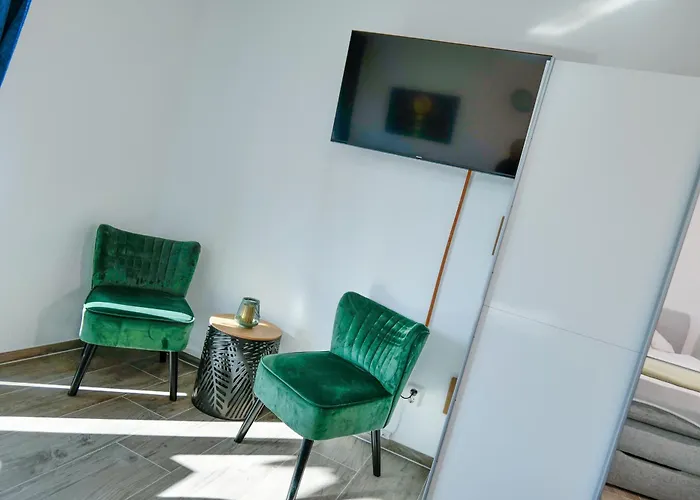 Διαμέρισμα Big 3 Bedrooms At Ground Floor Ανόβερο