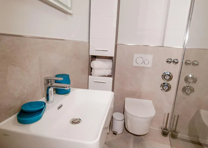 Big 3 Bedrooms At Ground Floor Διαμέρισμα *