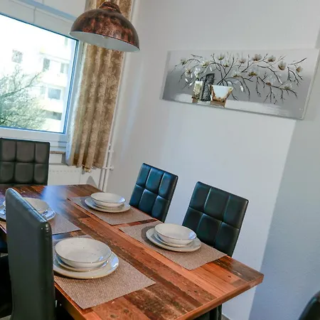 Big 3 Bedrooms At Ground Floor Appartement